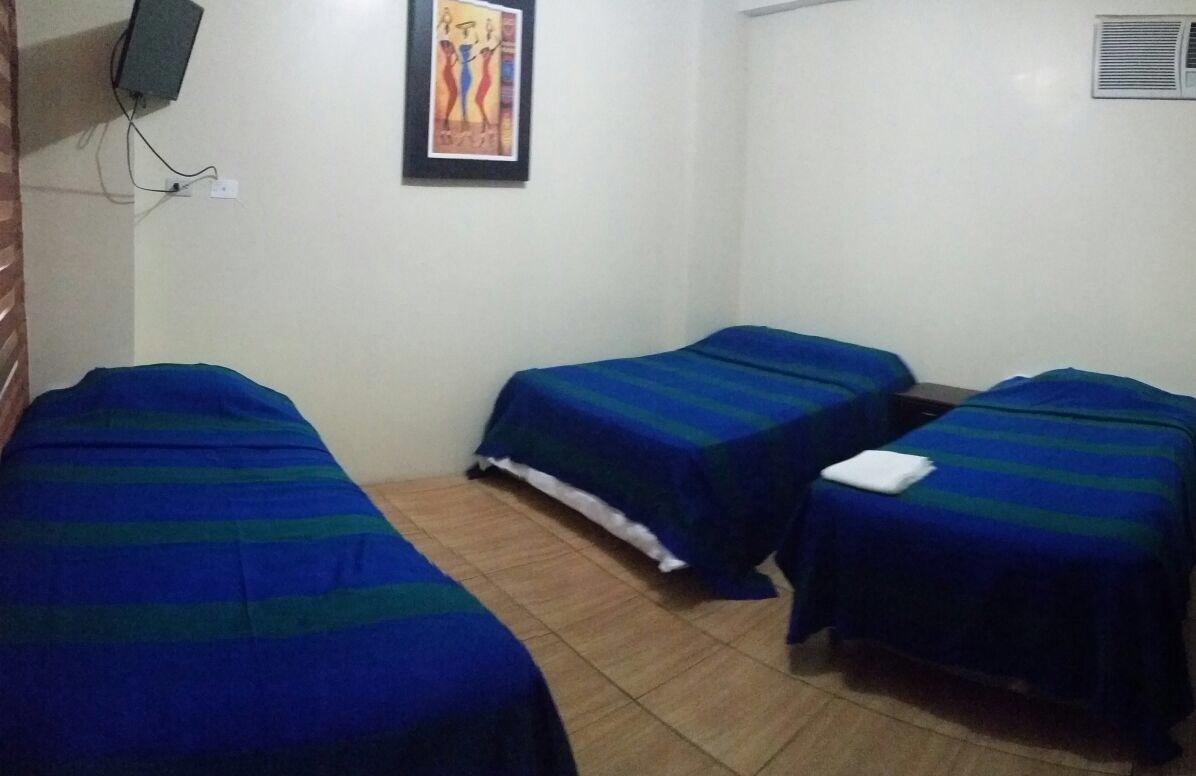 Hostal Las Velas Hotel Manta Ngoại thất bức ảnh