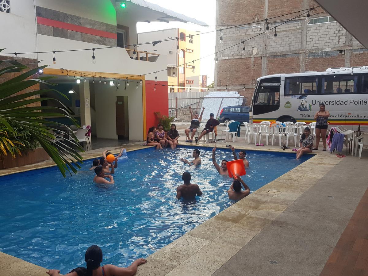 Hostal Las Velas Hotel Manta Ngoại thất bức ảnh