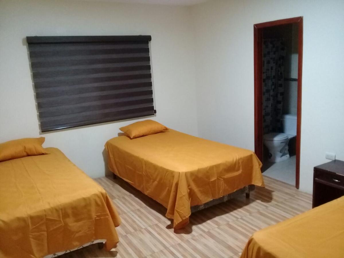Hostal Las Velas Hotel Manta Ngoại thất bức ảnh