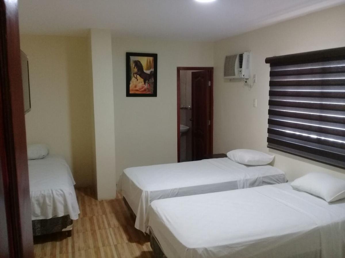 Hostal Las Velas Hotel Manta Ngoại thất bức ảnh